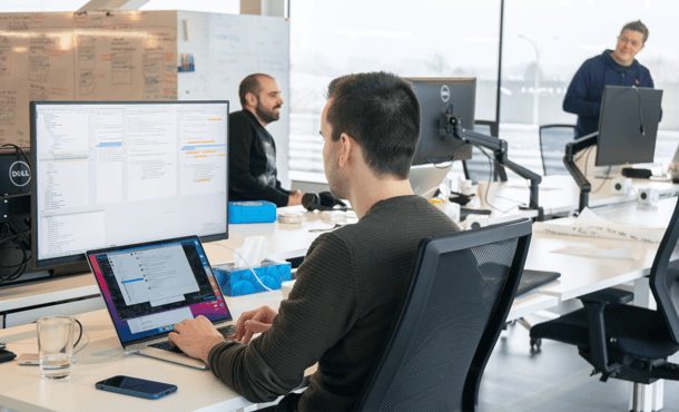 <span id="hs_cos_wrapper_name" class="hs_cos_wrapper hs_cos_wrapper_meta_field hs_cos_wrapper_type_text" style="" data-hs-cos-general-type="meta_field" data-hs-cos-type="text" >Ship-IT Day 2022: innoveren voor en met onze klanten</span> <span id="hs_cos_wrapper_name" class="hs_cos_wrapper hs_cos_wrapper_meta_field hs_cos_wrapper_type_text" style="" data-hs-cos-general-type="meta_field" data-hs-cos-type="text" >Ship-IT Day 2022: innoveren voor en met onze klanten</span>