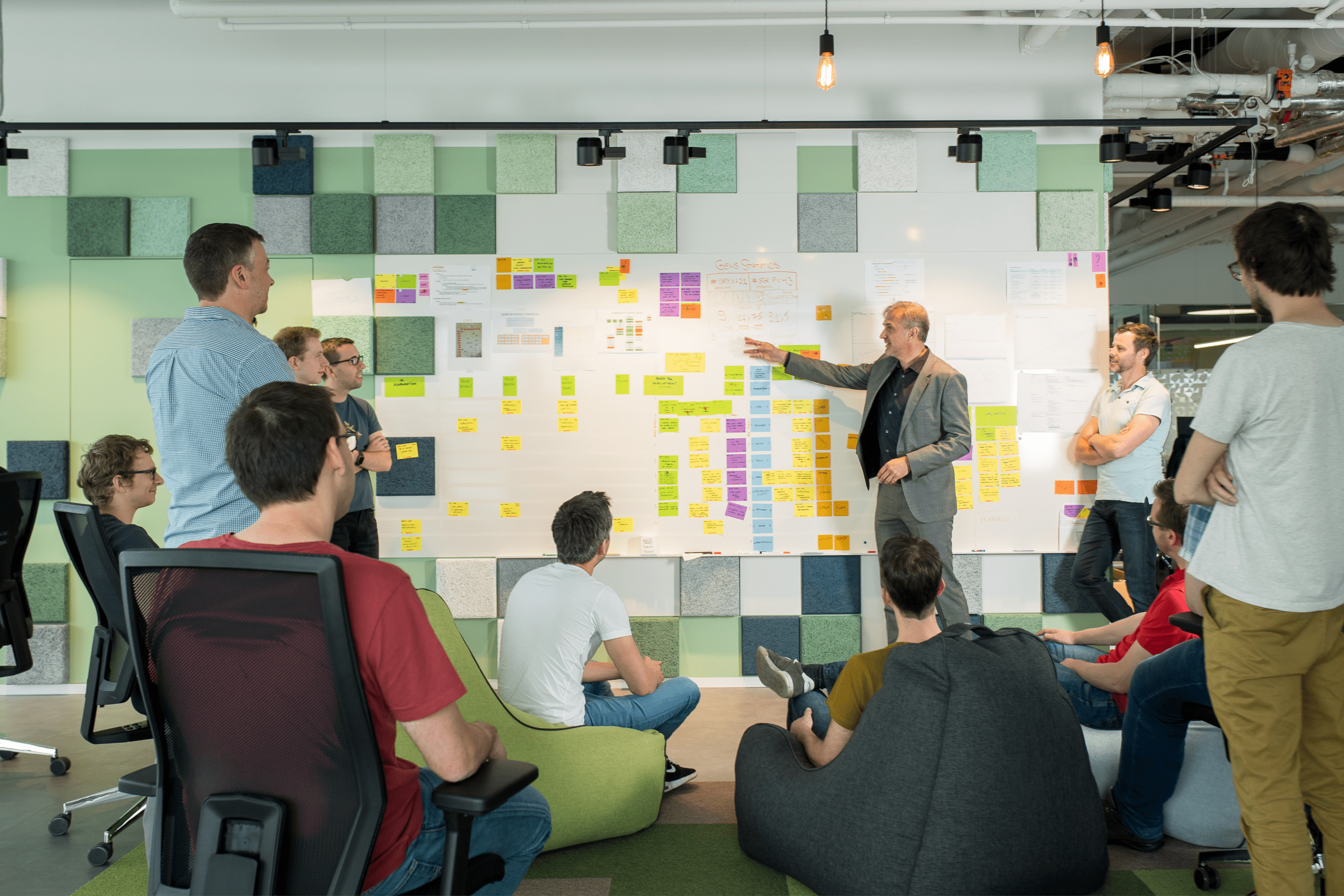 <span id="hs_cos_wrapper_name" class="hs_cos_wrapper hs_cos_wrapper_meta_field hs_cos_wrapper_type_text" style="" data-hs-cos-general-type="meta_field" data-hs-cos-type="text" >Agile niet voor dummies: het verschil tussen traditionele en Agile-methoden</span>