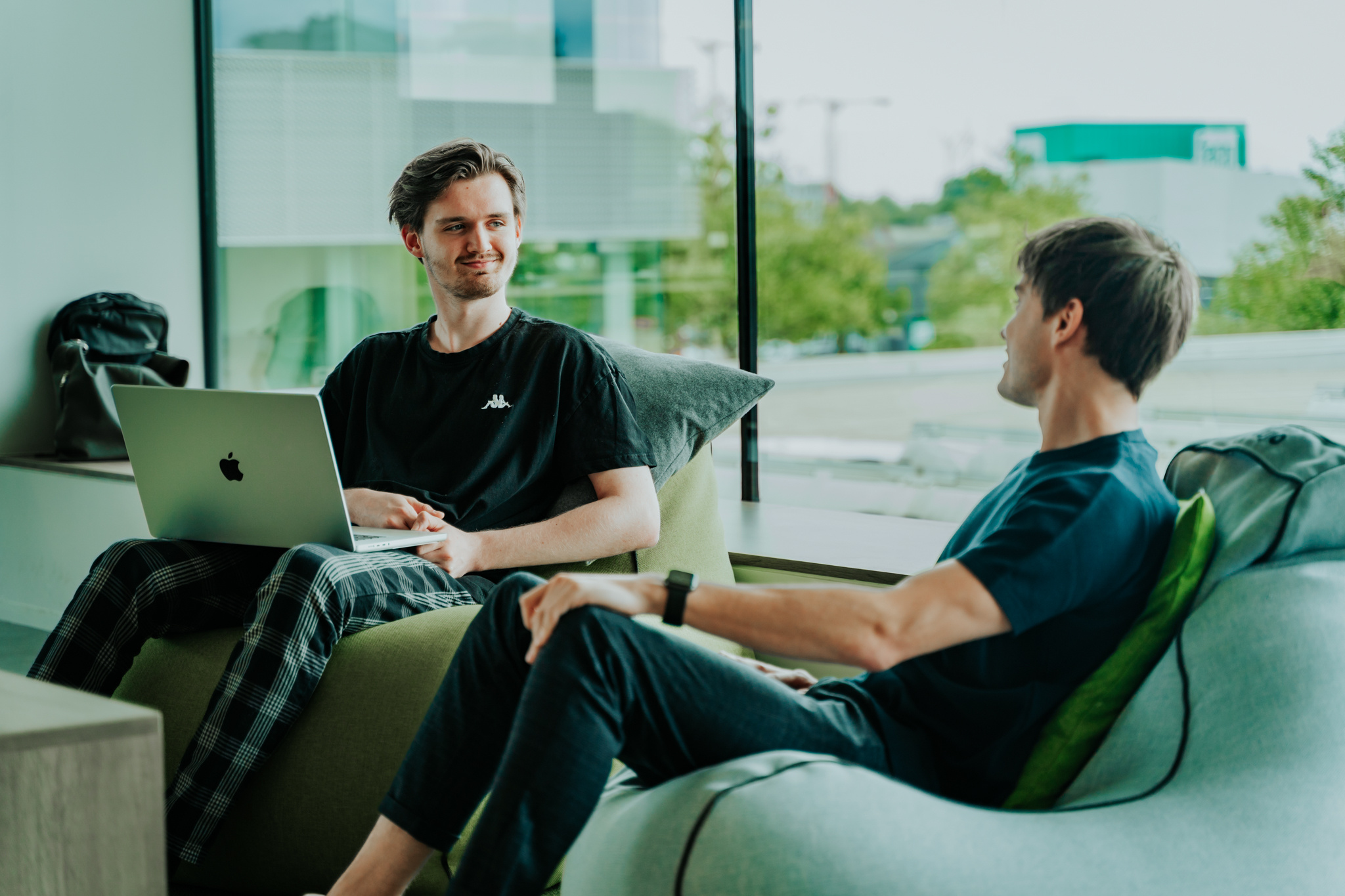 Collega's zitten in open space aca group