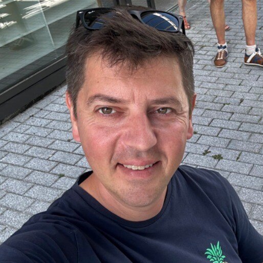 Tim Van Laer Tim Van Laer